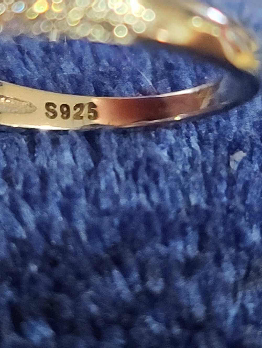 Sterling Silver 925 Solitaire Ring 8.25 - Picture 3 of 9
